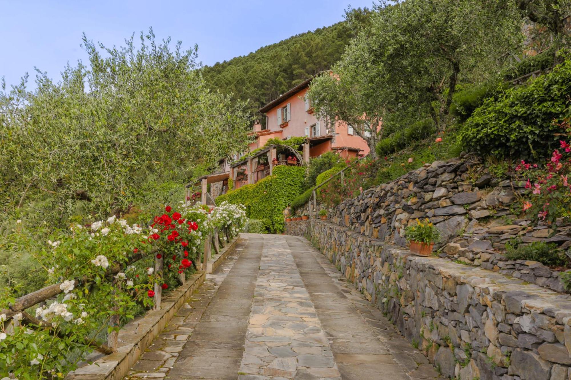 Villa Sii Felice Buti Екстериор снимка