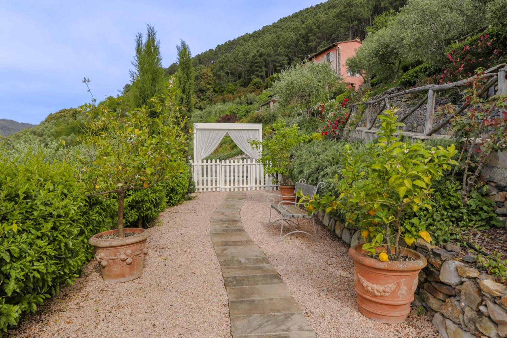 Villa Sii Felice Buti Екстериор снимка